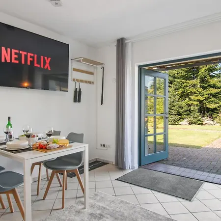 Bungalow Blaue Perle Duemmer-See *