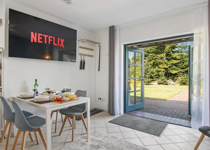 Blue Pearl Duemmer-see *